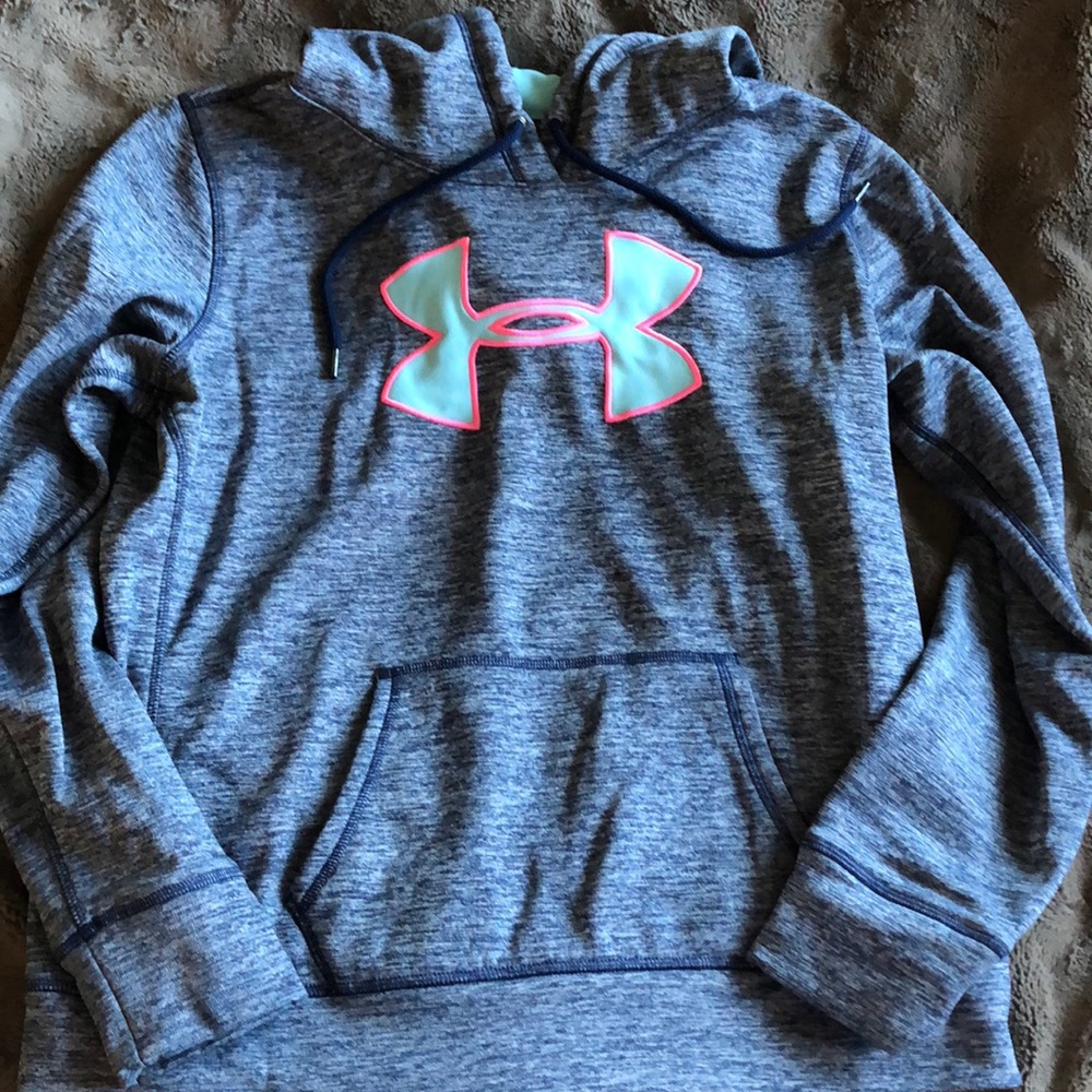 Women’s Under Armour Sweatshirt
